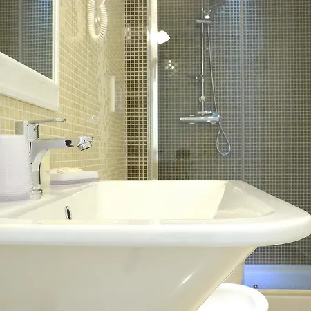 Dimora Storica Santasofia A 4* Мартано