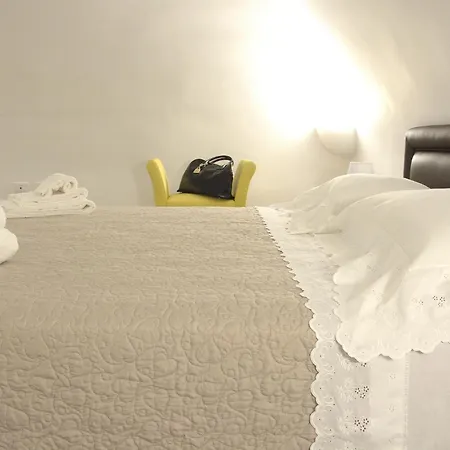 Dimora Storica Santasofia A 4*